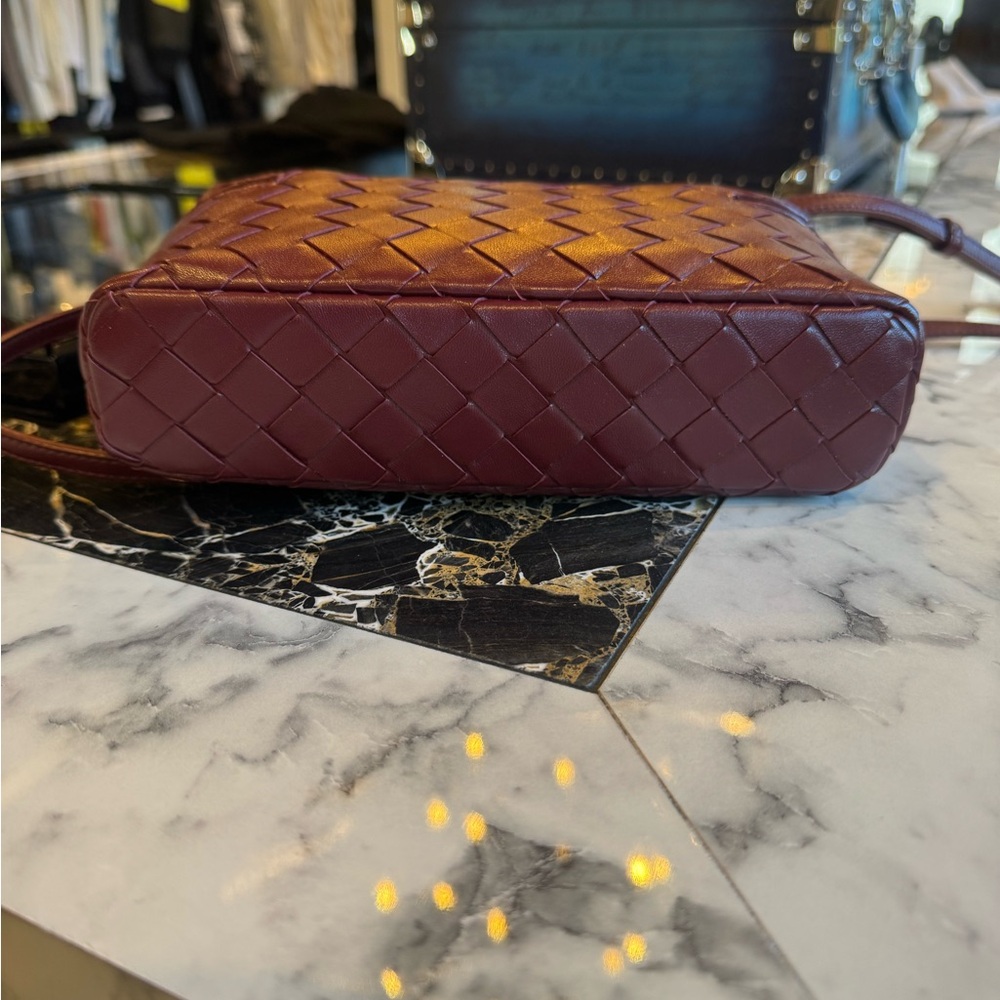 Bottega Veneta Woven Leather Box Bag with Gold Accents - Picture 3 of 8
